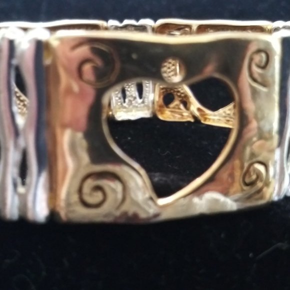 Silversmith Crafted Stretch Bracelet - Picture 6 of 8